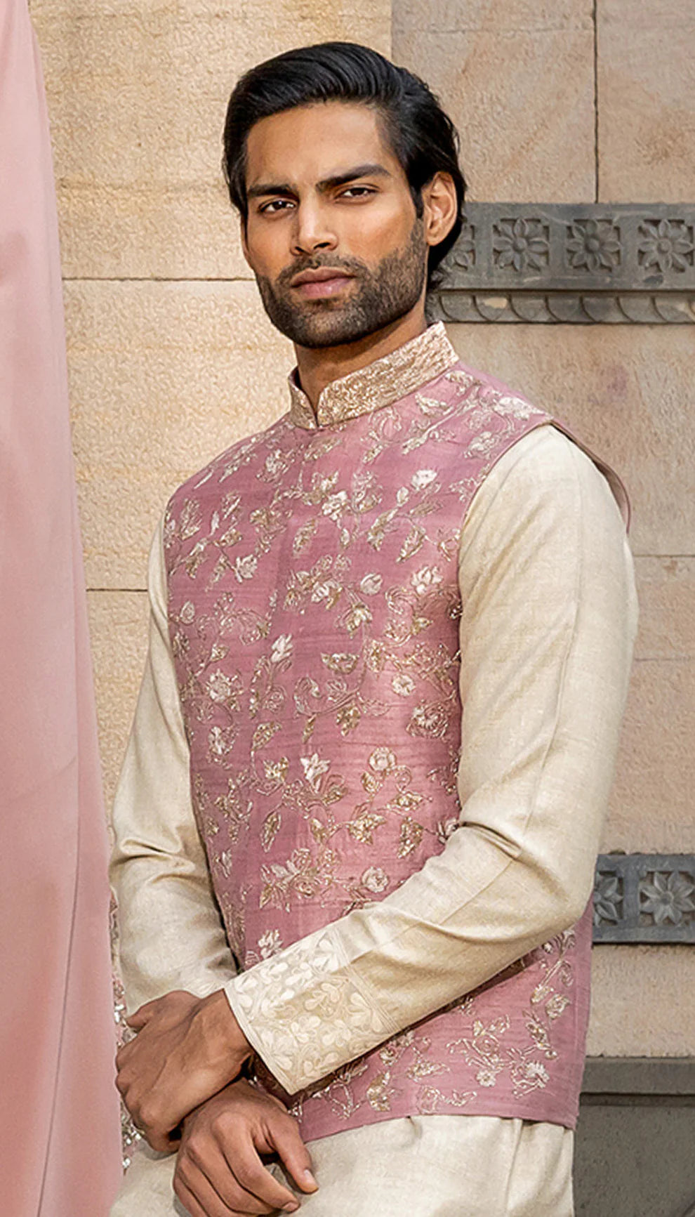 A Vintage Rose Pink Raw Silk Pita Jaal Bandi