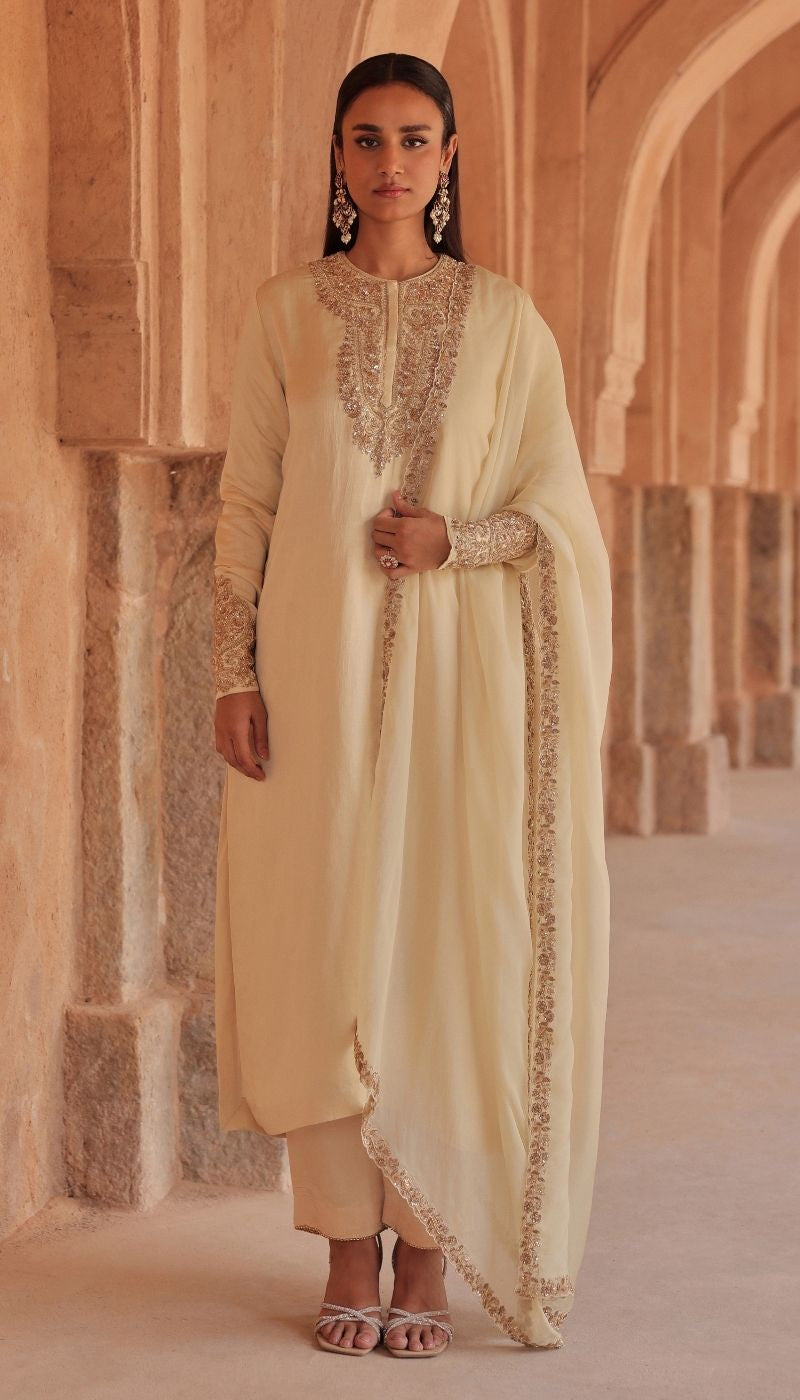 An Ivory Viscose Linen Kurta Set