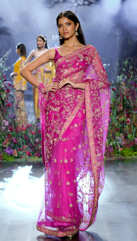 Rani Aari Saree
