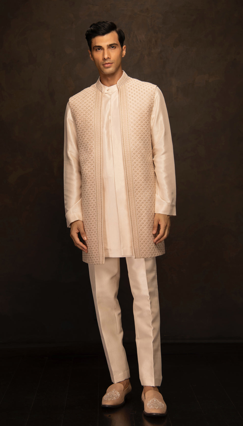 The Shell Pink Embroidered Bandi