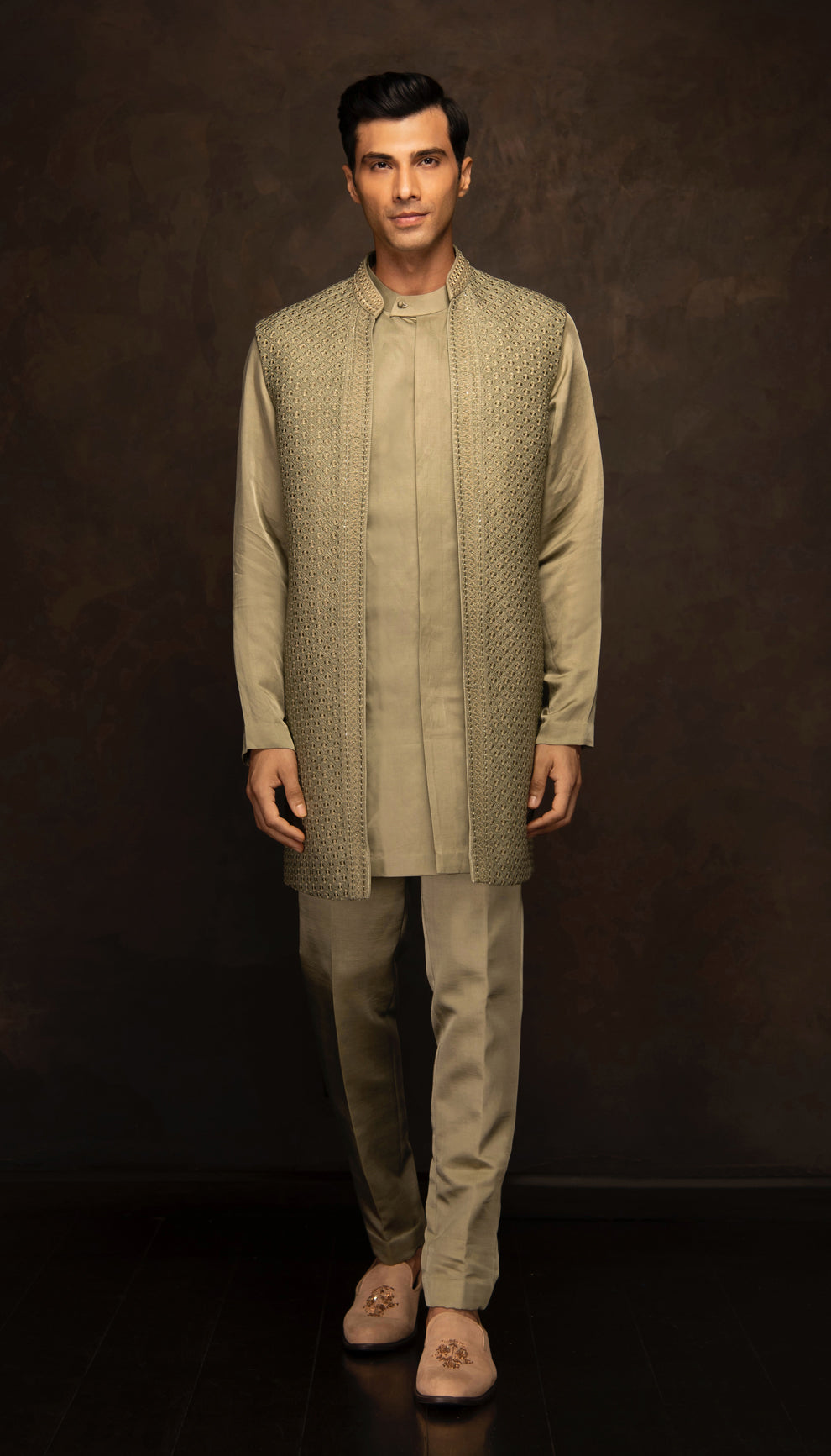 The Fennel Green Tonal Embroidered Bandi