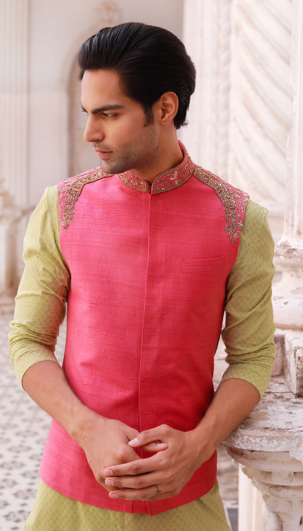 Man wearing The Vibrant Pink Matka Silk Bandi by Shyamal & Bhumika.