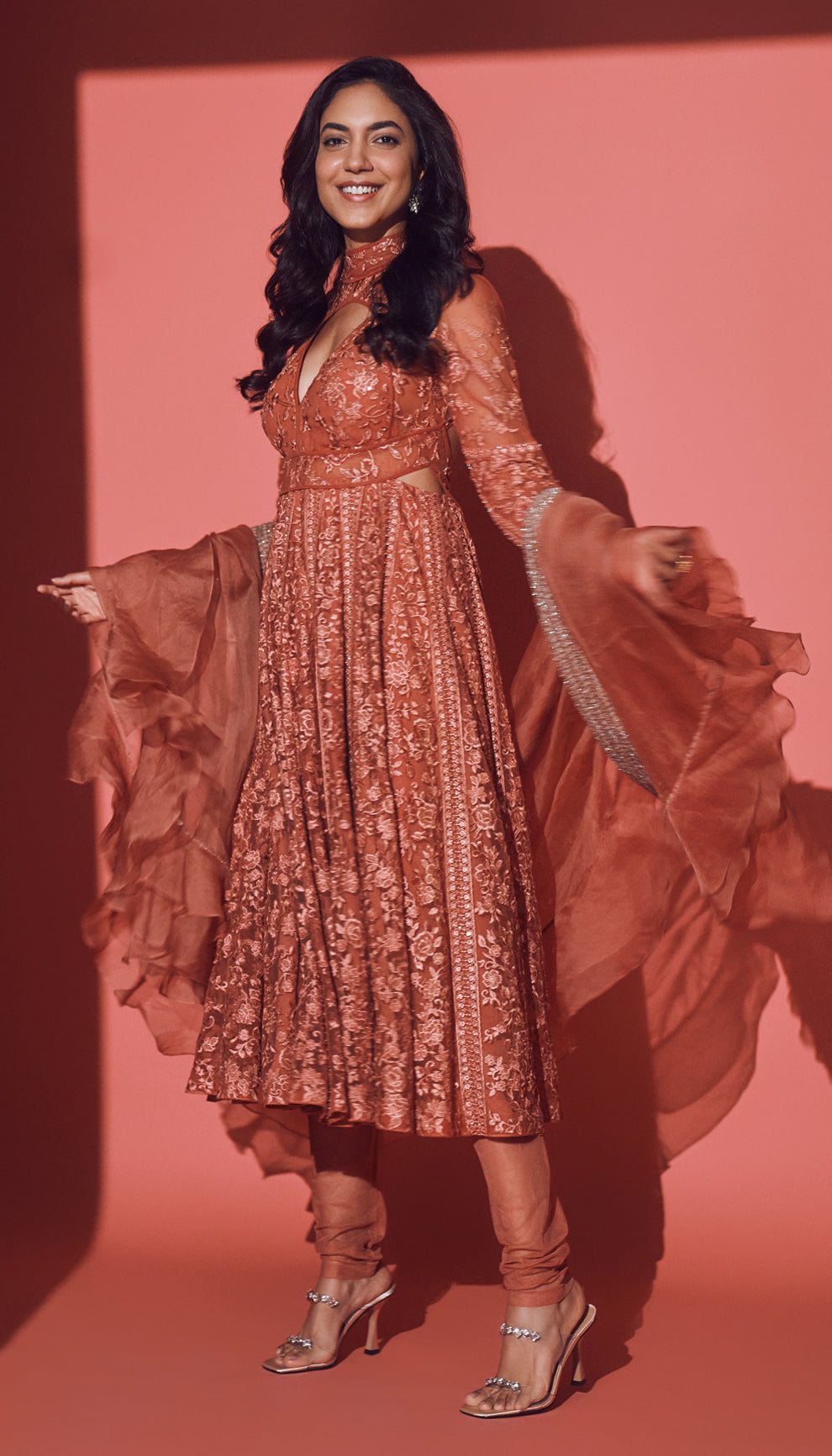 Ritu Verma in the salmon pink kalidar dress by shyamal & bhumika