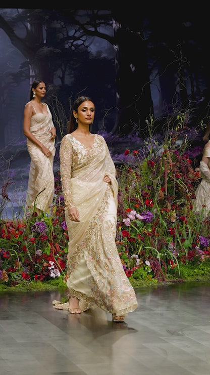 The les fleur kalidaar saree